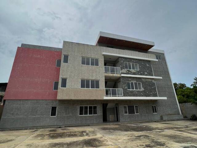 Edificio comercial para Venta en Maracaibo - 2