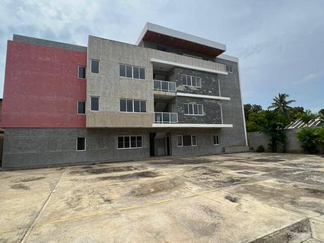 Edificio comercial para Venta en Maracaibo - 1