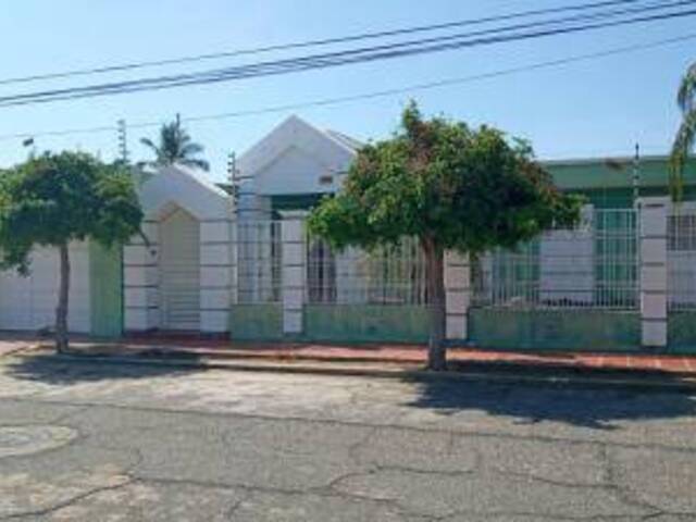 Venta en Sector Urdaneta - Cabimas