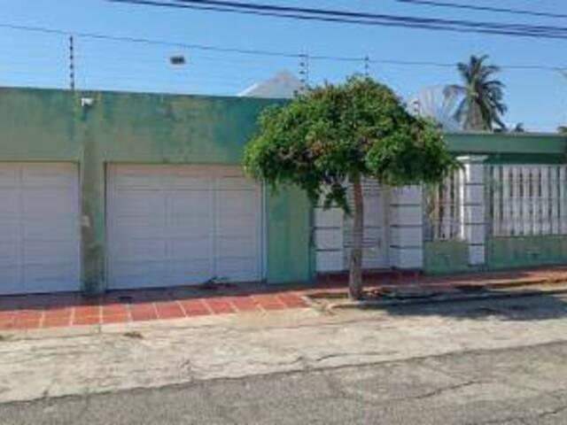 #152776 - Casa para Venta en Cabimas - V - 2