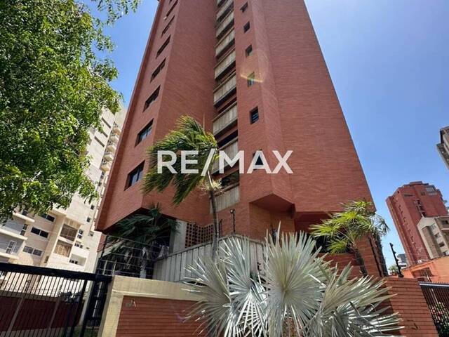 #451 - Apartamento para Venta en Maracaibo - V