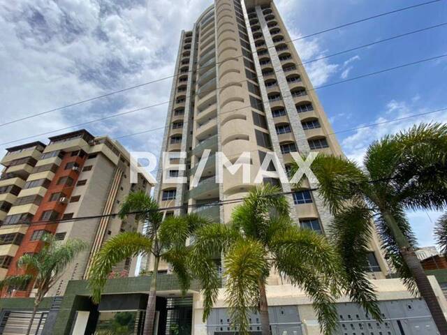 #454 - Apartamento para Venta en Maracaibo - V