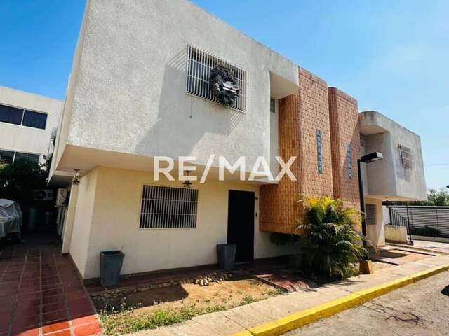 #172835 - Casa para Venta en Maracaibo - V