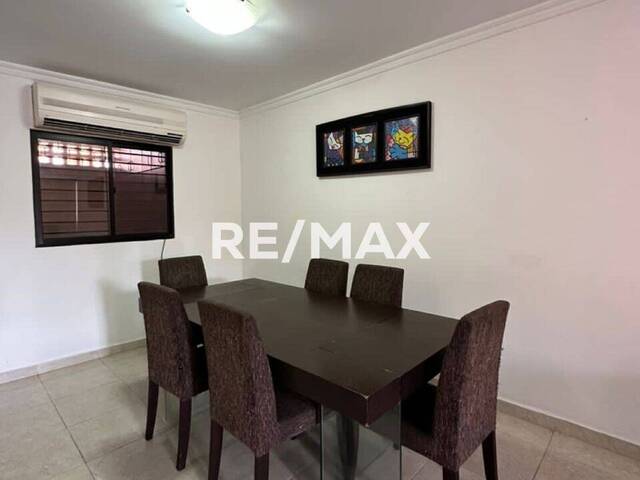 #189418 - Townhouse para Venta en Maracaibo - V