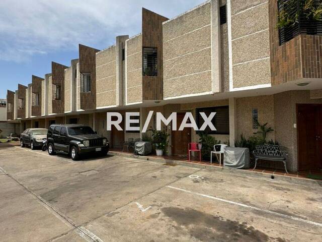 #189418 - Townhouse para Venta en Maracaibo - V