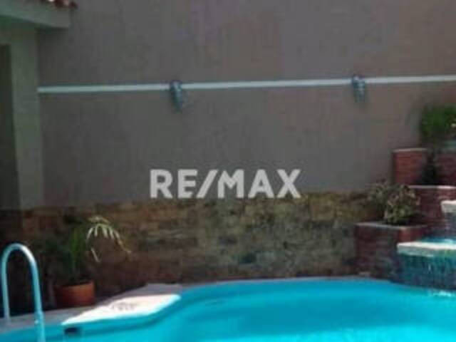 #179501 - Townhouse para Venta en Maracaibo - V