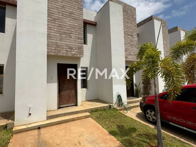 #178673 - Townhouse para Venta en Maracaibo - V