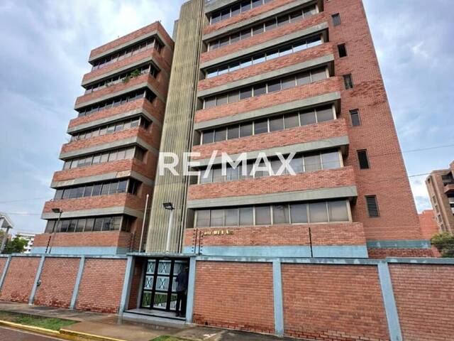 #931 - Apartamento para Venta en Maracaibo - V