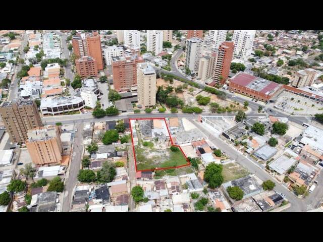 #1095 - Terreno para Venta en Maracaibo - V