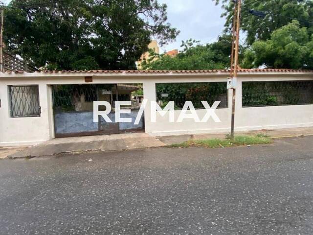 Terreno para Venta en Maracaibo - 2