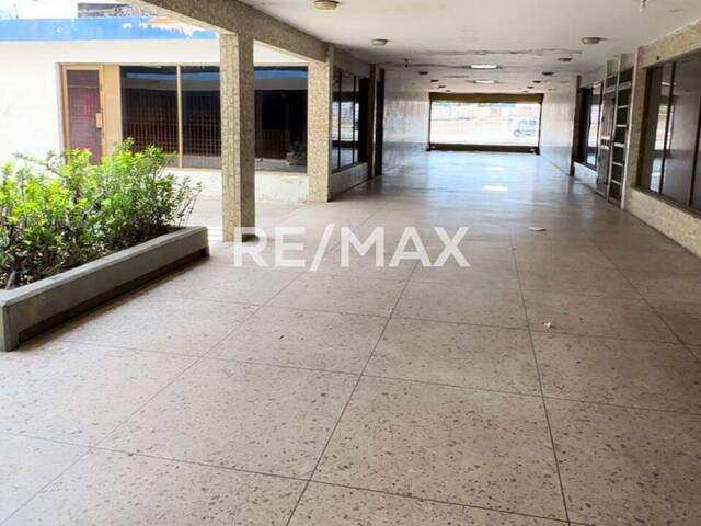 Edificio comercial para Venta en Maracaibo - 2