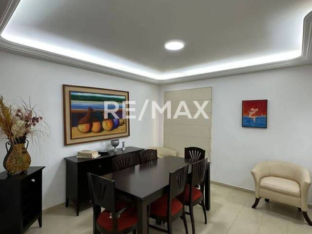 Townhouse para Alquiler en Maracaibo - 3