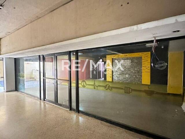 #1496 - Local Comercial para Venta en Maracaibo - V