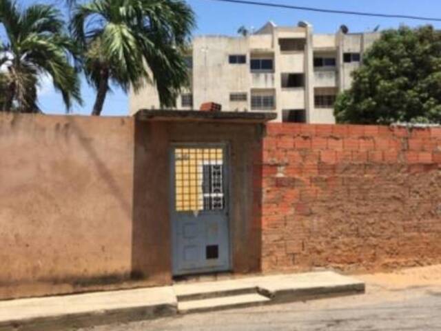 #408084 - Terreno para Venta en Maracaibo - V - 1