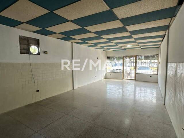 #1588 - Local Comercial para Alquiler en Maracaibo - V