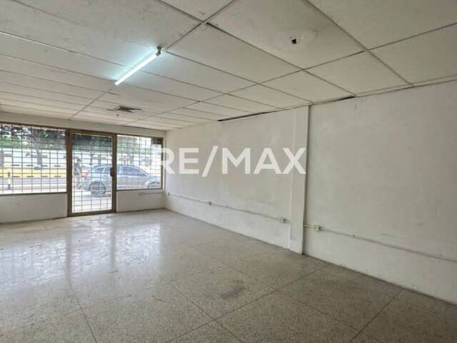 #1589 - Local Comercial para Alquiler en Maracaibo - V