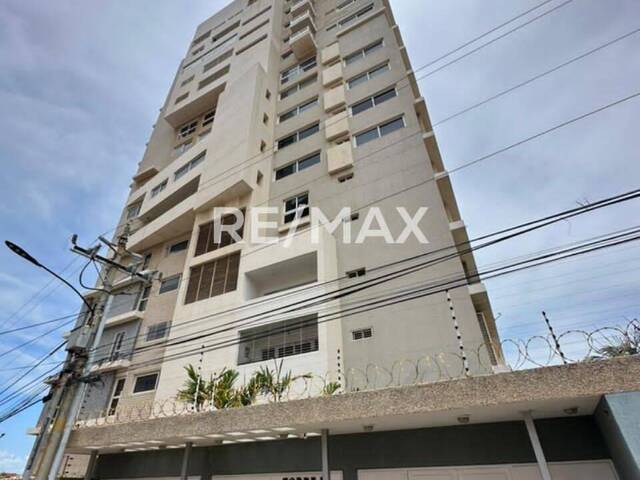 #1627 - Apartamento para Venta en Maracaibo - V - 1