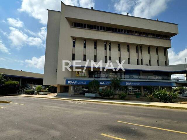 #1651 - Local Comercial para Venta en Maracaibo - V