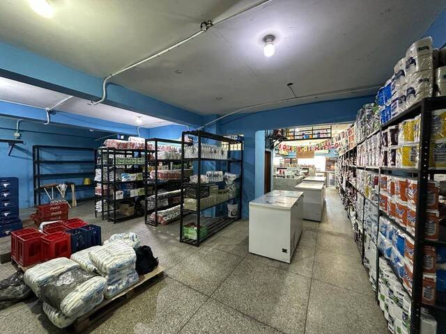 Edificio comercial para Venta en Cabimas - 4