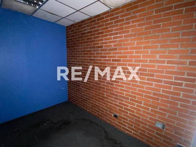 #204128 - Local Comercial para Alquiler en Maracaibo - V - 3