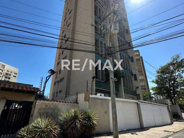 Apartamento para Venta en Maracaibo - 1