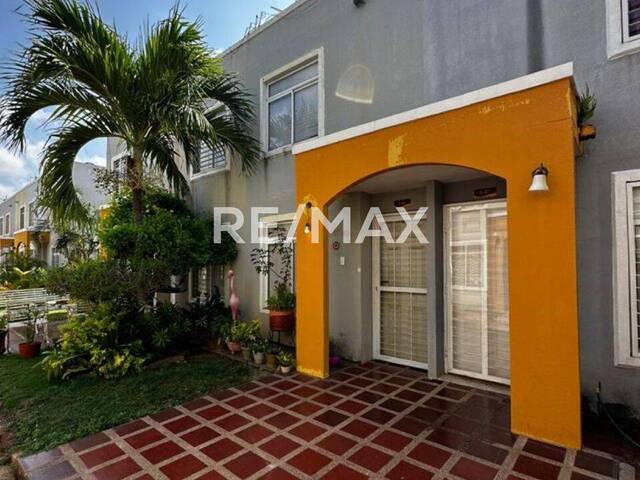 #1731 - Townhouse para Venta en Maracaibo - V