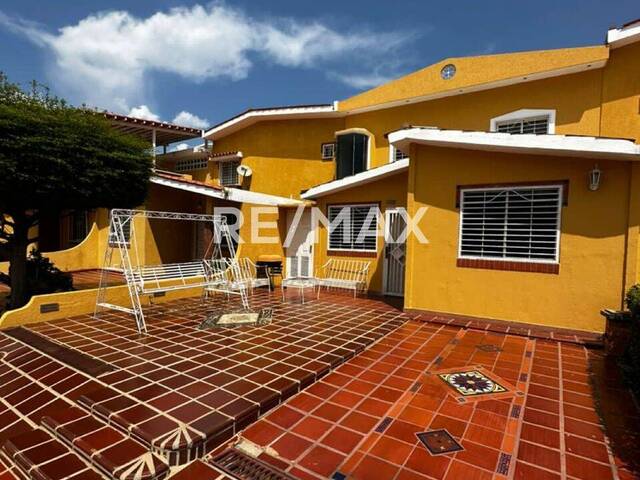 Townhouse para Venta en Maracaibo - 2