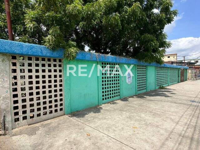 Punto Comercial para Venta en Maracaibo - 2