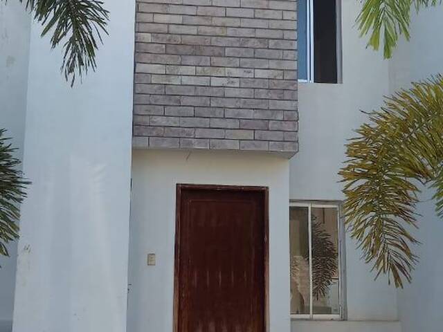 #1749 - Townhouse para Venta en Maracaibo - V