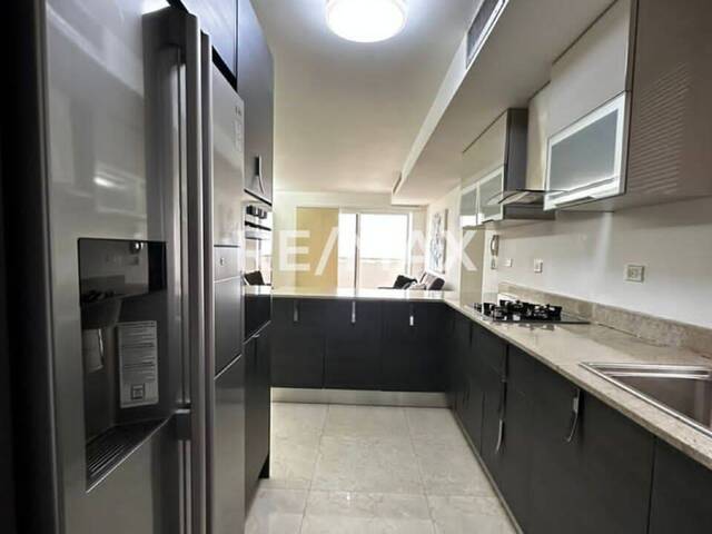 Apartamento para Alquiler en Maracaibo - 2