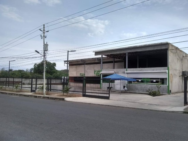 Edificio comercial para Venta en Machiques - 1