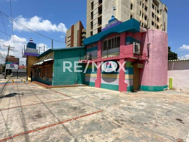 #1889 - Local Comercial para Venta en Maracaibo - V