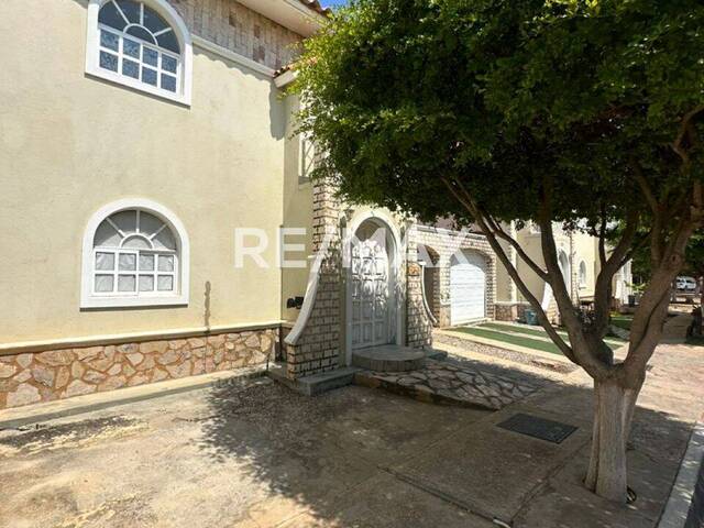 Townhouse para Venta en Maracaibo - 2