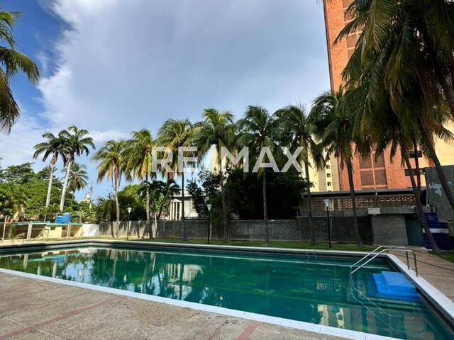 #1932 - Apartamento para Alquiler en Maracaibo - V