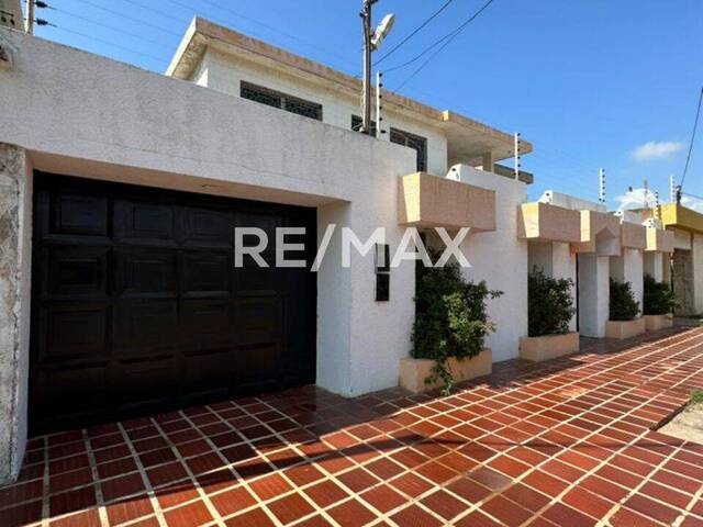 #1934 - Casa para Venta en San Francisco - V