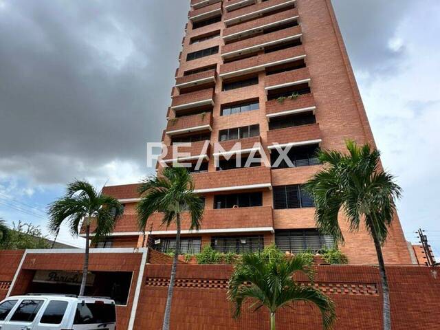 #1945 - Apartamento para Venta en Maracaibo - V