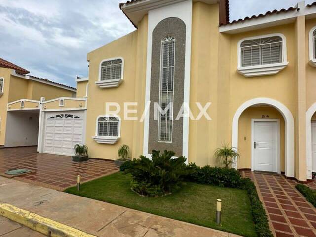 Townhouse para Venta en Maracaibo - 1