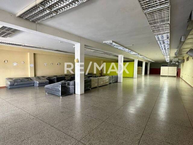 #1965 - Local Comercial para Venta en Cabimas - V - 3