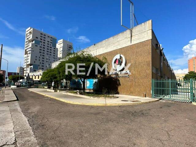 #198194 - Local Comercial para Alquiler en Maracaibo - V - 1