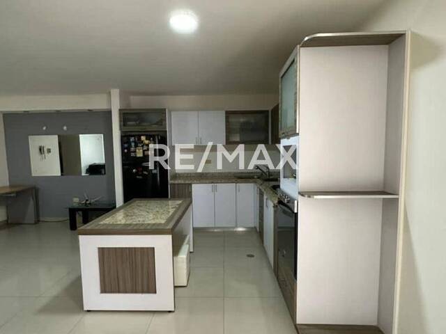 #1974 - Apartamento para Venta en Maracaibo - V