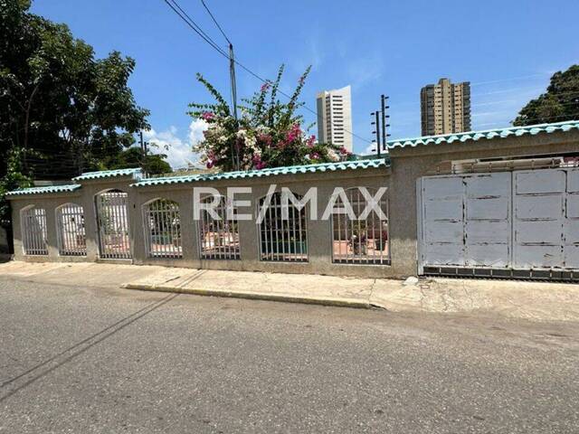 #2010 - Casa para Alquiler en Maracaibo - V - 2