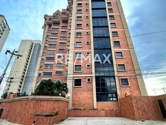 Apartamento para Alquiler en Maracaibo - 1