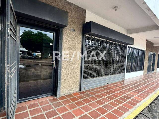 #2110 - Local Comercial para Venta en Maracaibo - V