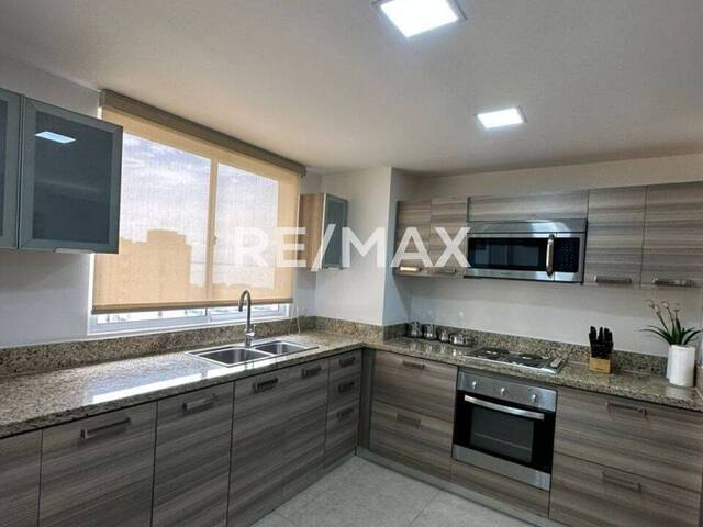 Apartamento para Alquiler en Maracaibo - 2