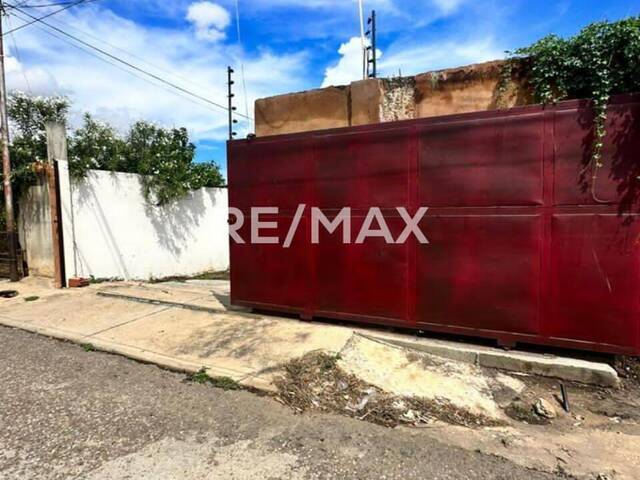 Galpón para Venta en Maracaibo - 1