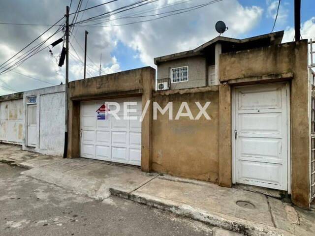 #2203 - Casa para Venta en Maracaibo - V