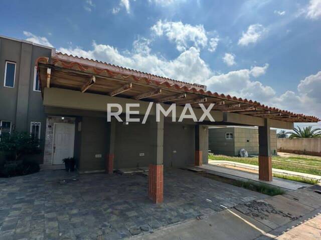 Townhouse para Venta en Maracaibo - 1