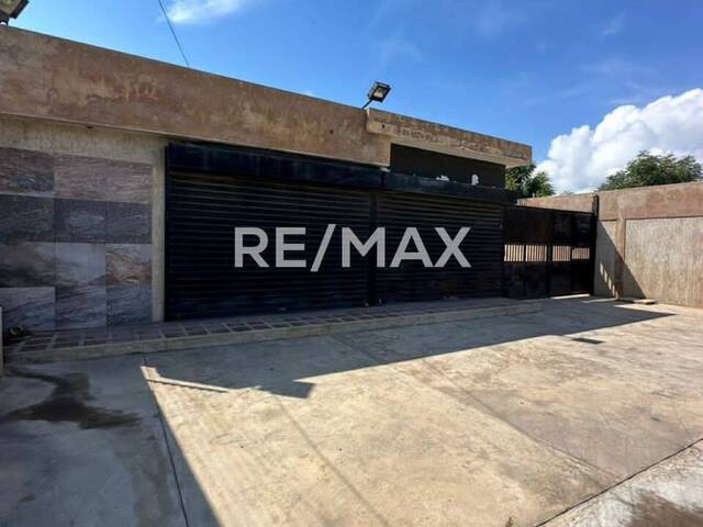 #2215 - Local Comercial para Venta en San Francisco - V - 3