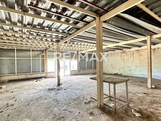 #2228 - Local Comercial para Venta en Los Puertos de Altagracia - V - 3