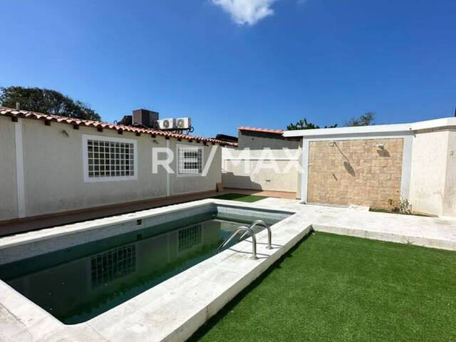 #2259 - Casa para Venta en Maracaibo - V